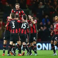 九州娱乐-包含利物浦遭遇伯恩茅斯逼平，英超榜首位置动摇的词条