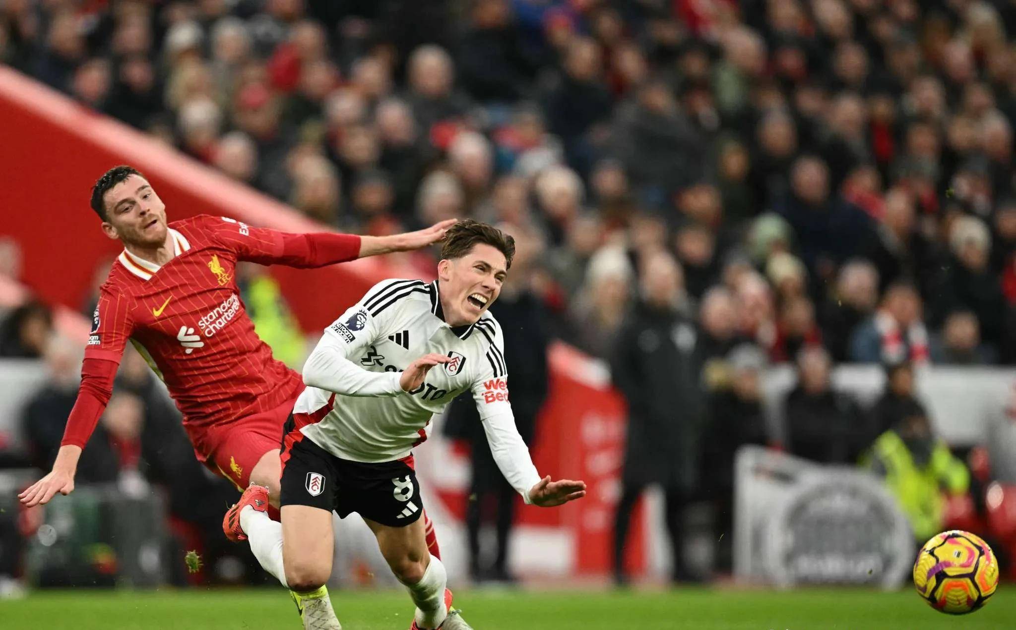 狼队主场惜败利物浦，积分榜略显欠佳的简单介绍